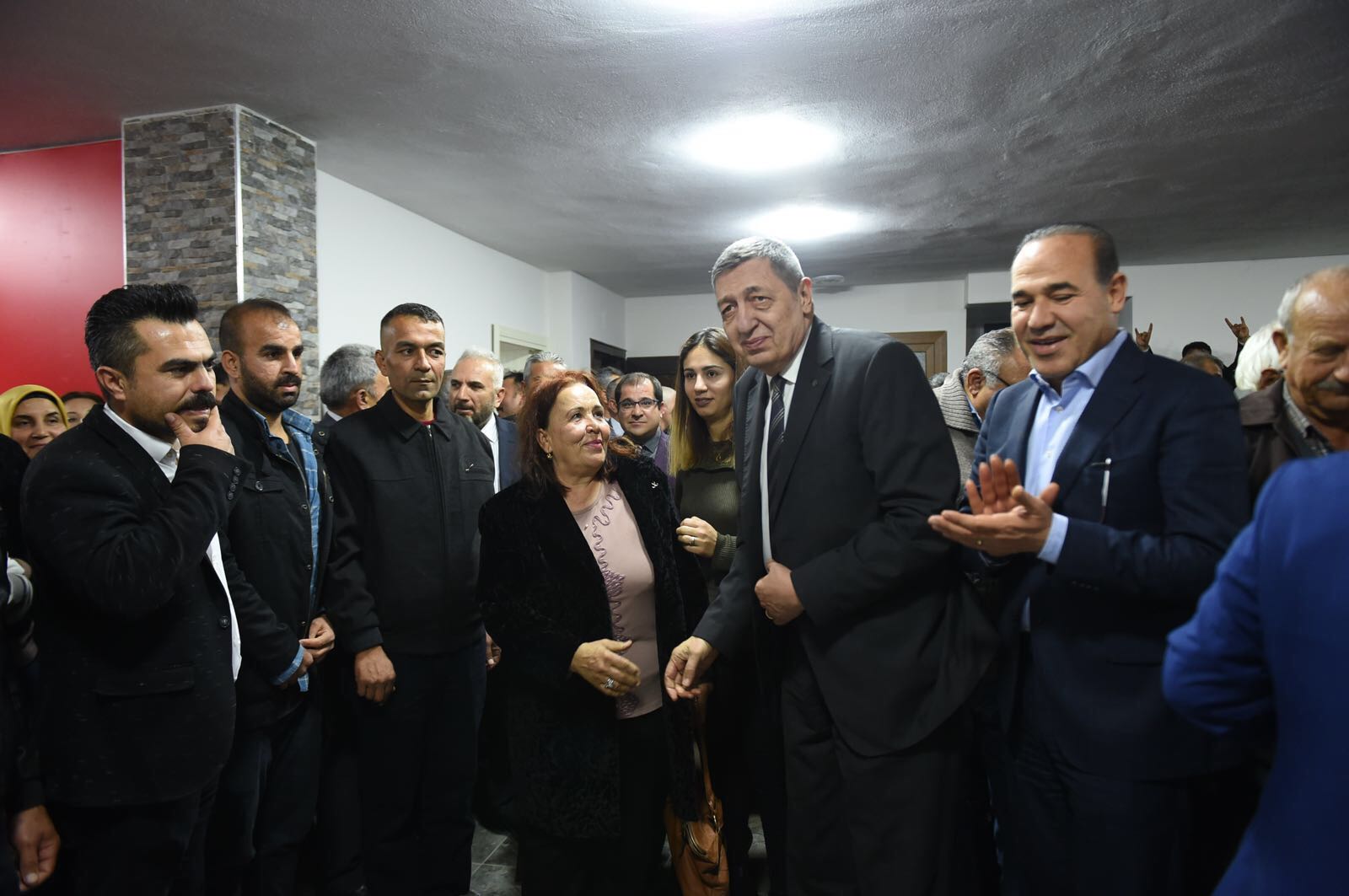 Sarıçam’da 1300 kişi, MHP saflarına katıldı