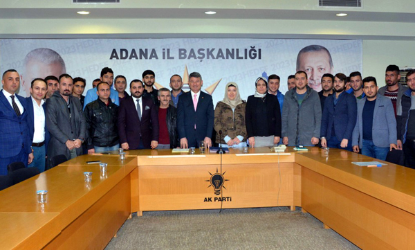 AK Parti’ye Katılımlar Devam Ediyor