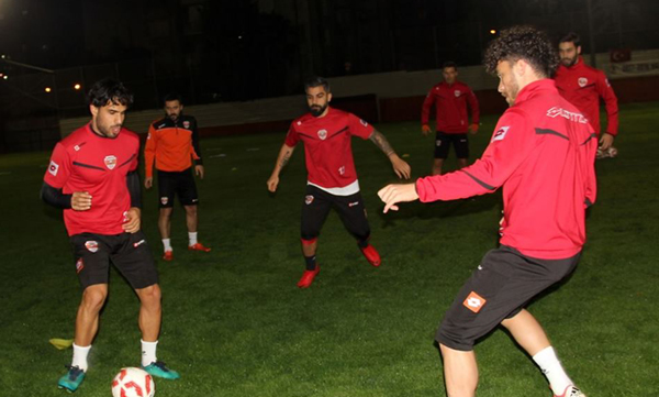 Kaplan hazırlıklarını sürdürüyor