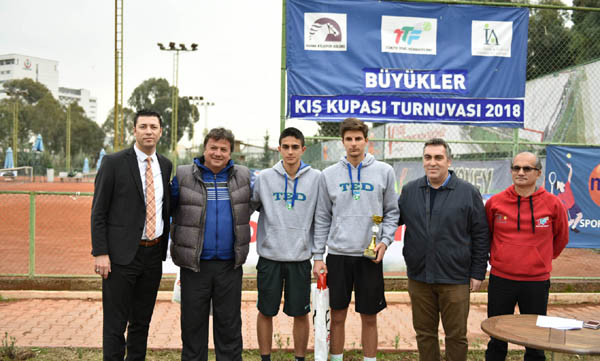 Teniste, Büyükler Kış Kupası heyecanı