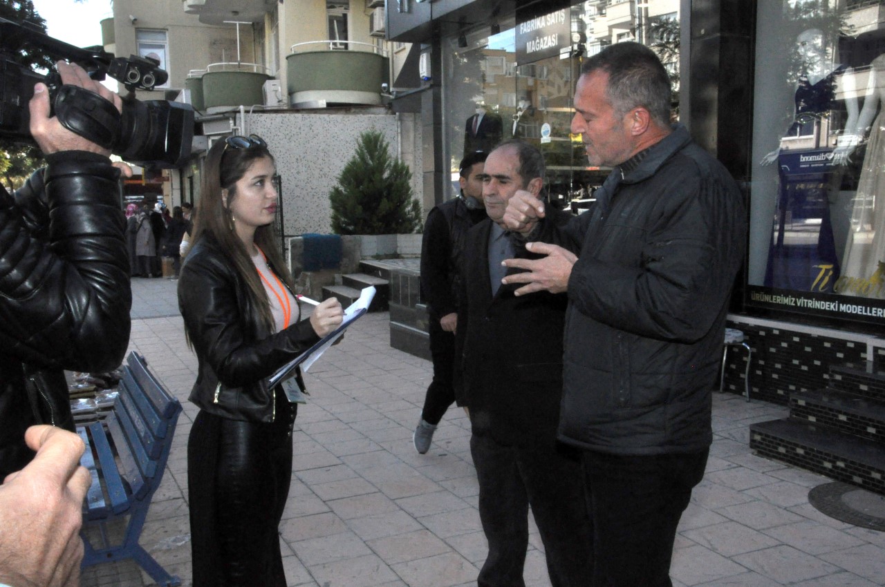 Başkan Çukurova'yı dinliyor