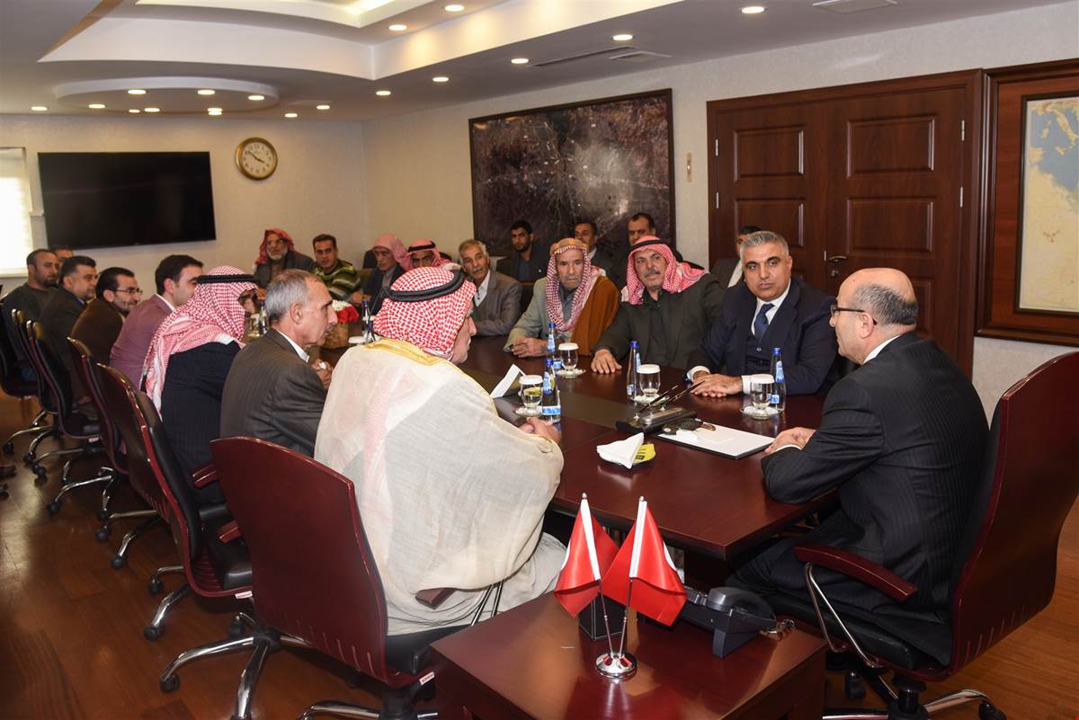 Suriyelilerden Vali Demirtaş'a ziyaret