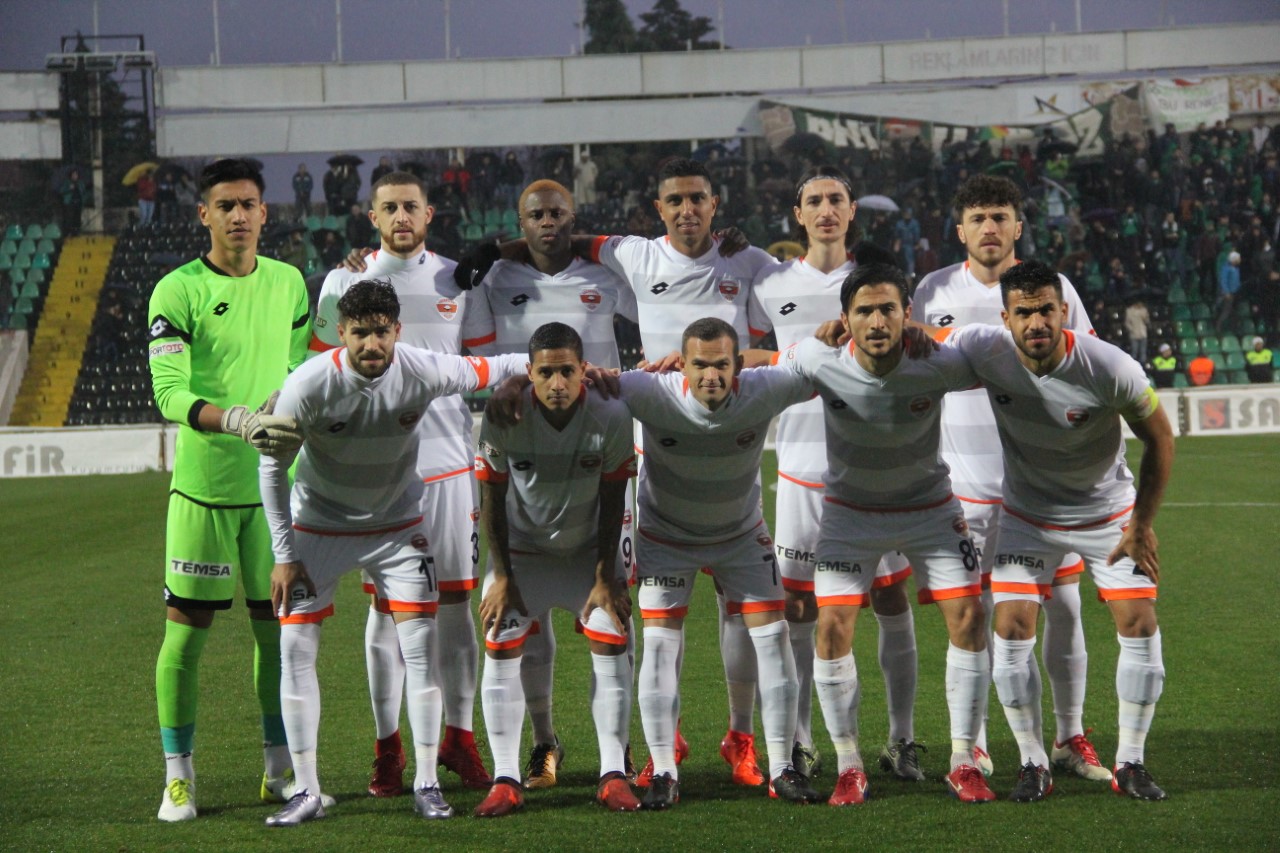 Ne olacak bu Adanaspor’un hali!