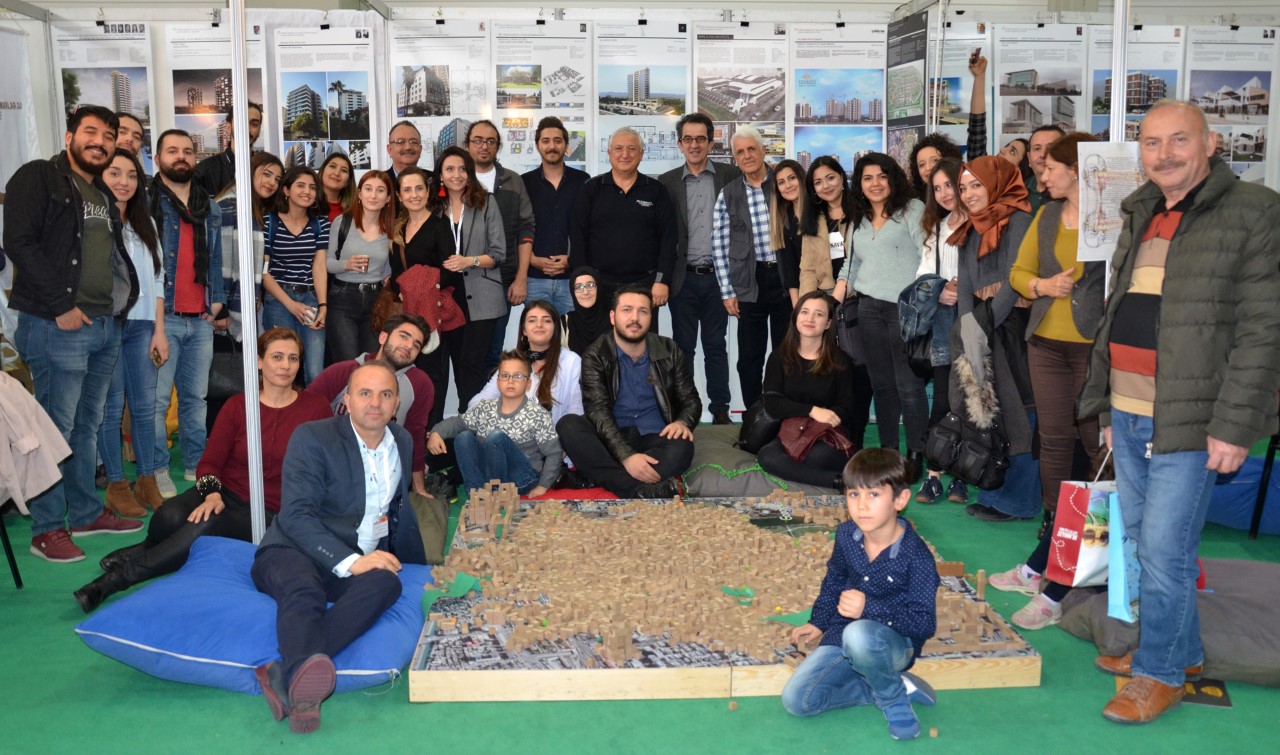 Adana'da yeni kent modeli geliştirilmeli