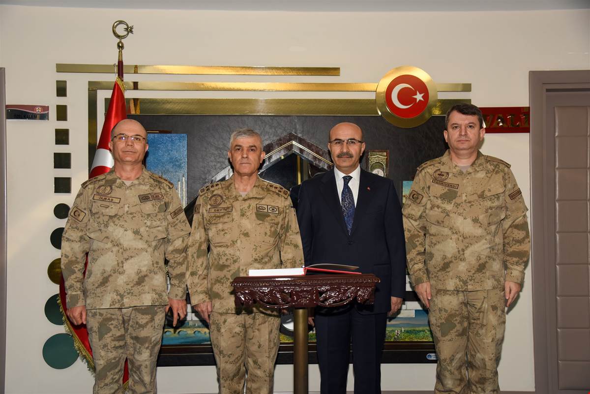Jandarma Genel Komutanı Orgeneral Çetin, Adana'da