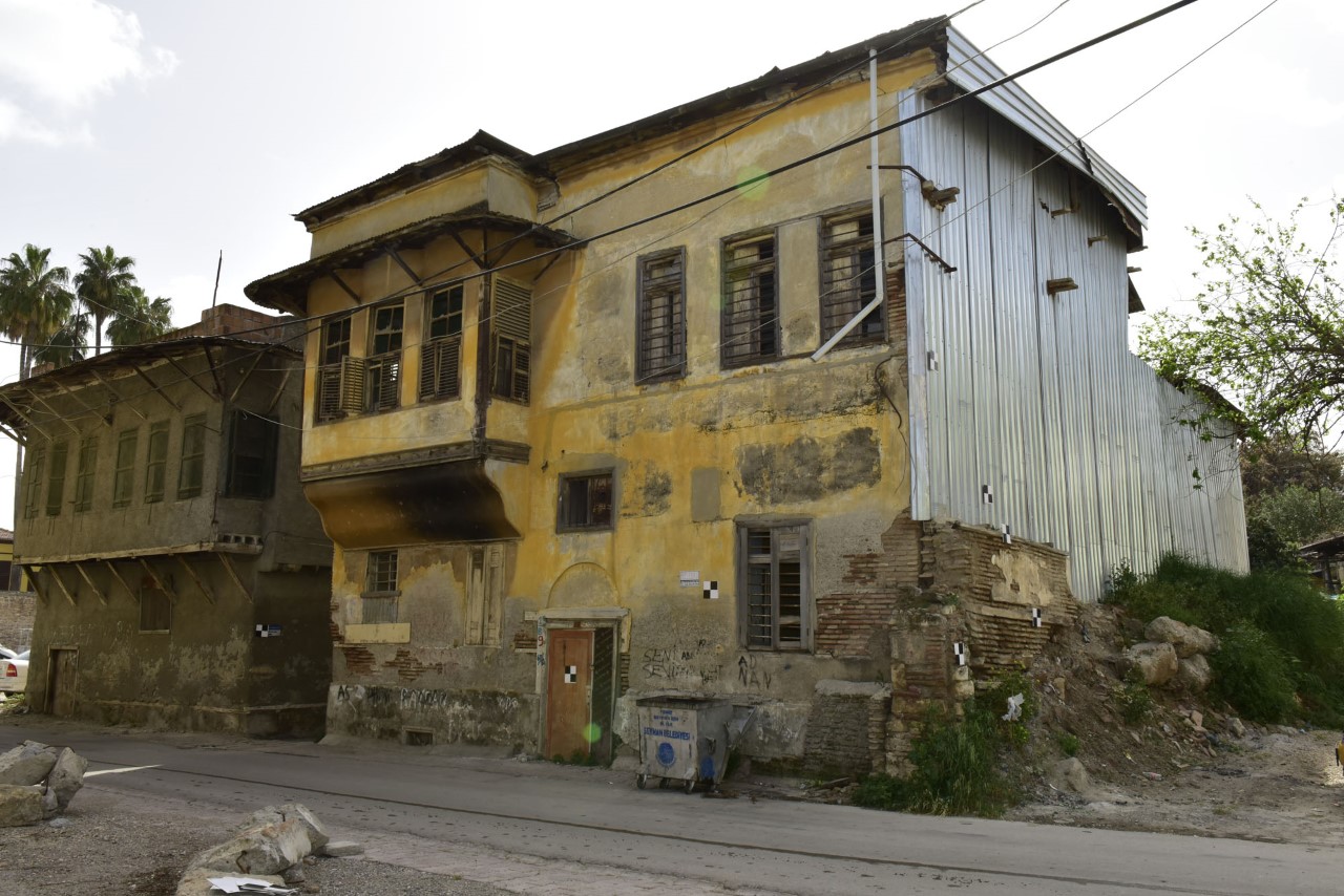 Sözlü, asırlık konakları turizme kazandırıyor