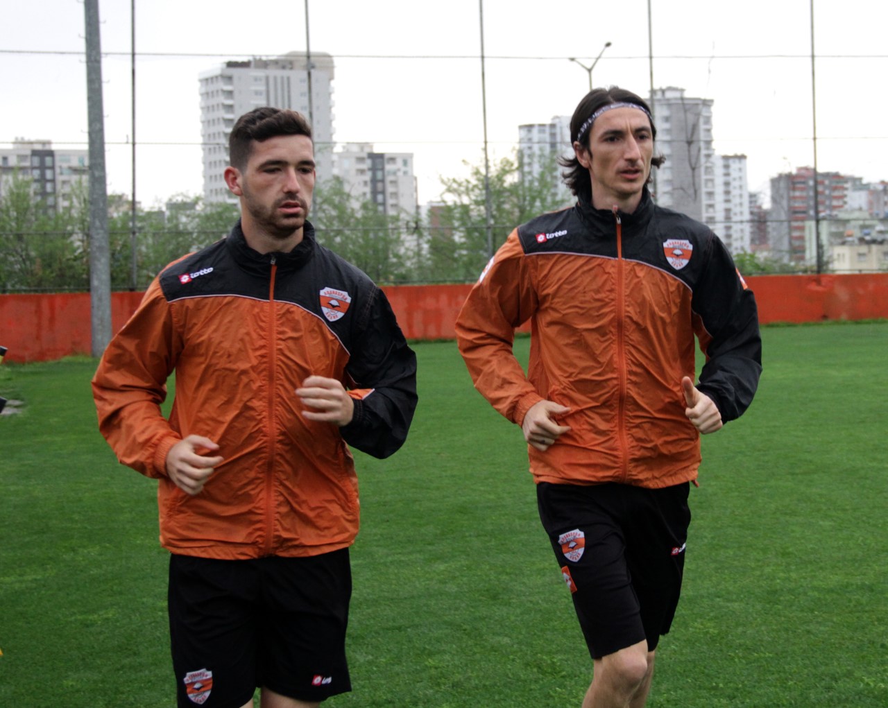Kaplan startı verdi