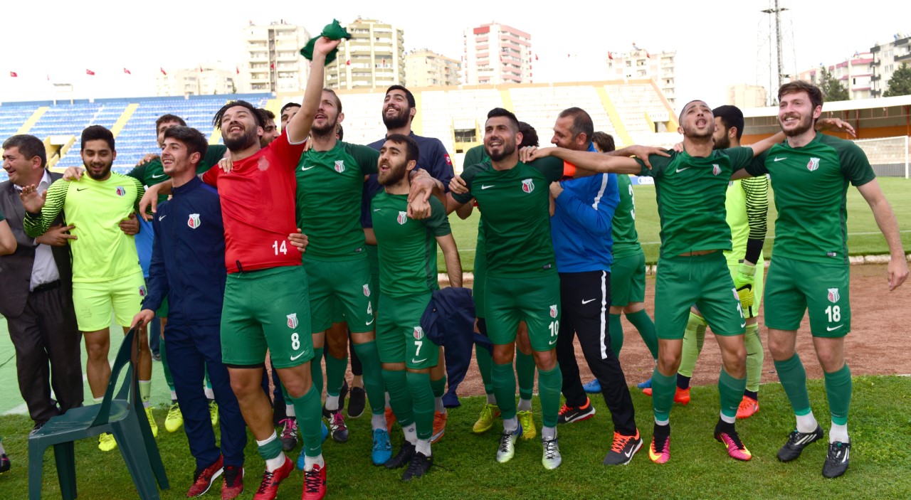 Ceyhanspor’da BAL sevinci