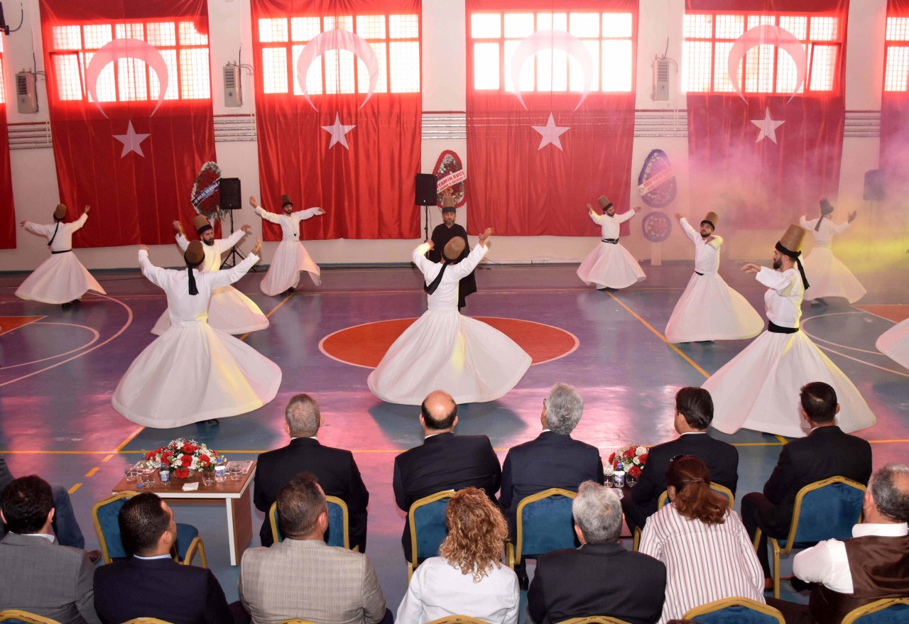 Cezaevinden semaya süzülen ışık
