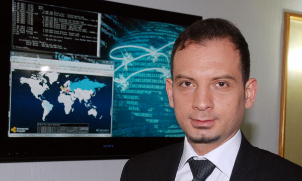 Katlav: ''Siber dünyada da korunmaya ihtiyacımız var''