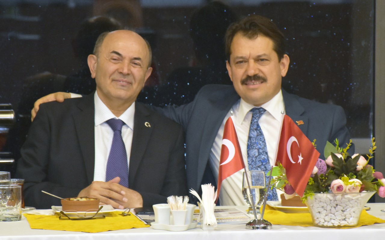 Türkiye’nin en çok ‘otopsi yapan savcısı’na şiirli veda
