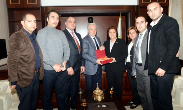 Aldırmaz, şehit aileleriyle