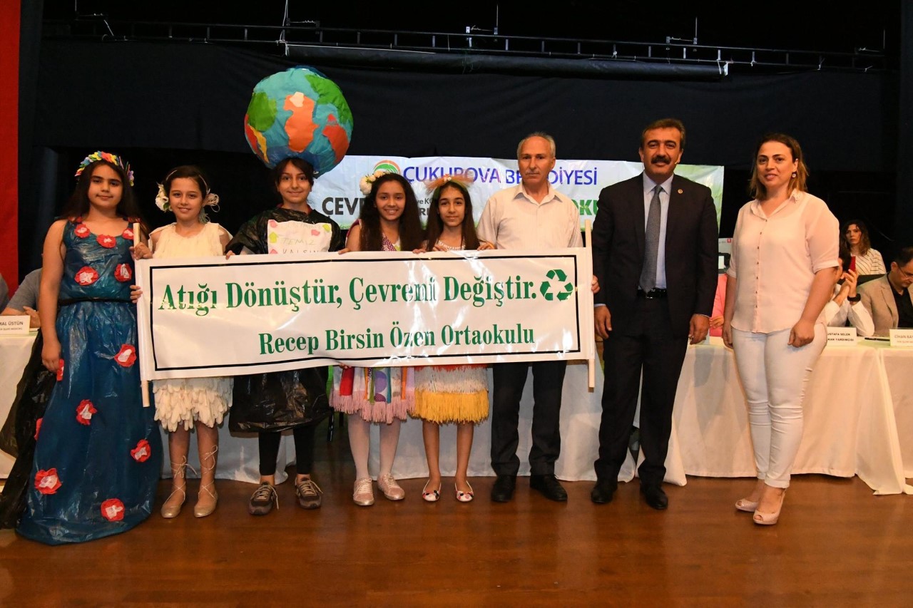 Çevreci minikler ödüllerine kavuştu