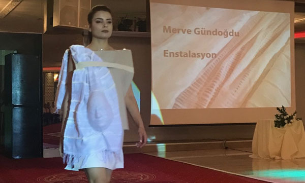 ÇÜ Güzel Sanatlar Fakültesi’nde Defile Ve Yılsonu Sergisi