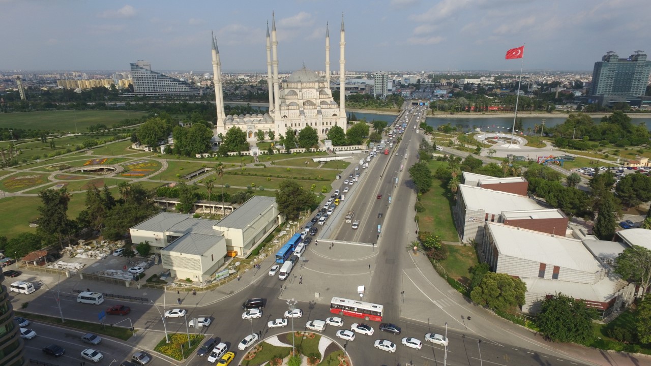Adana trafiğine Başkan Sözlü neşteri