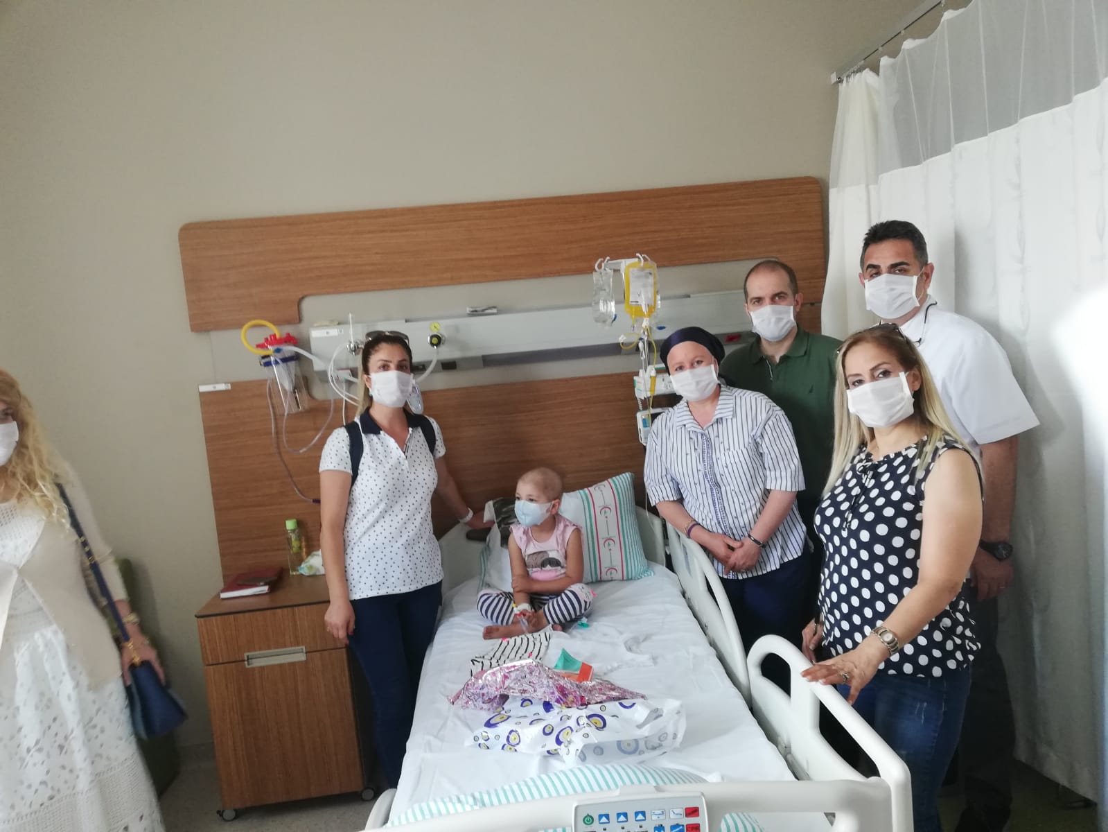 Gürkan’dan Onkoloji Hastalarına ‘Moral Ziyareti’