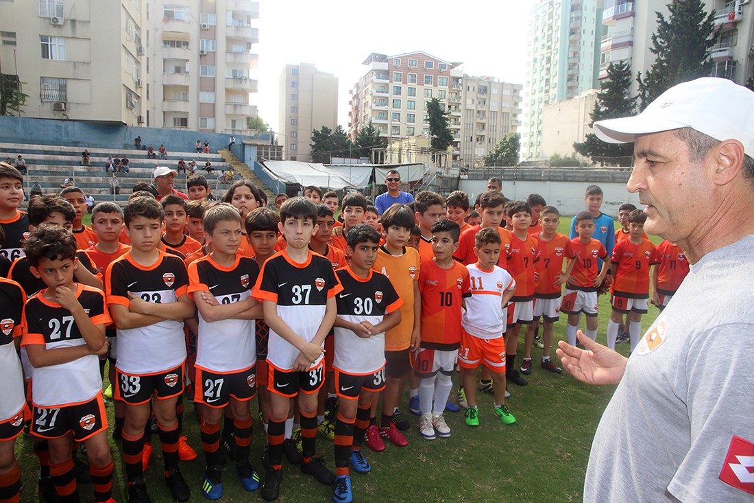‘Adanaspor Futbol Şenliği’ başladı