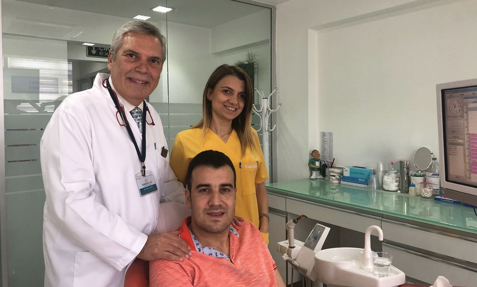 Hastanın dişleri kurtarıldı ve implant görevi gördü