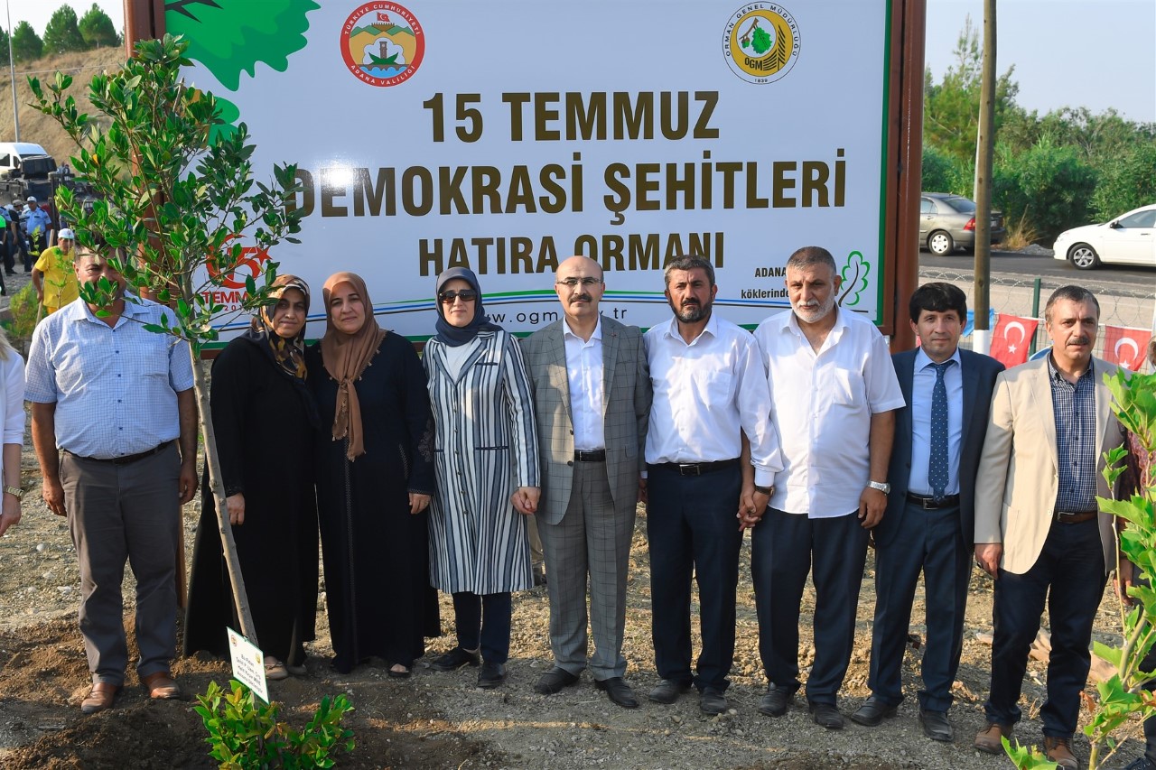 15 Temmuz Şehitleri Hatıra Ormanı'na fidan dikildi