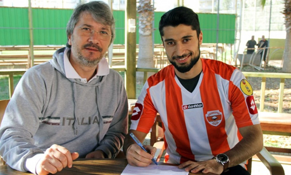 Adanaspor defansı Fahri Akyol ile güçlendi