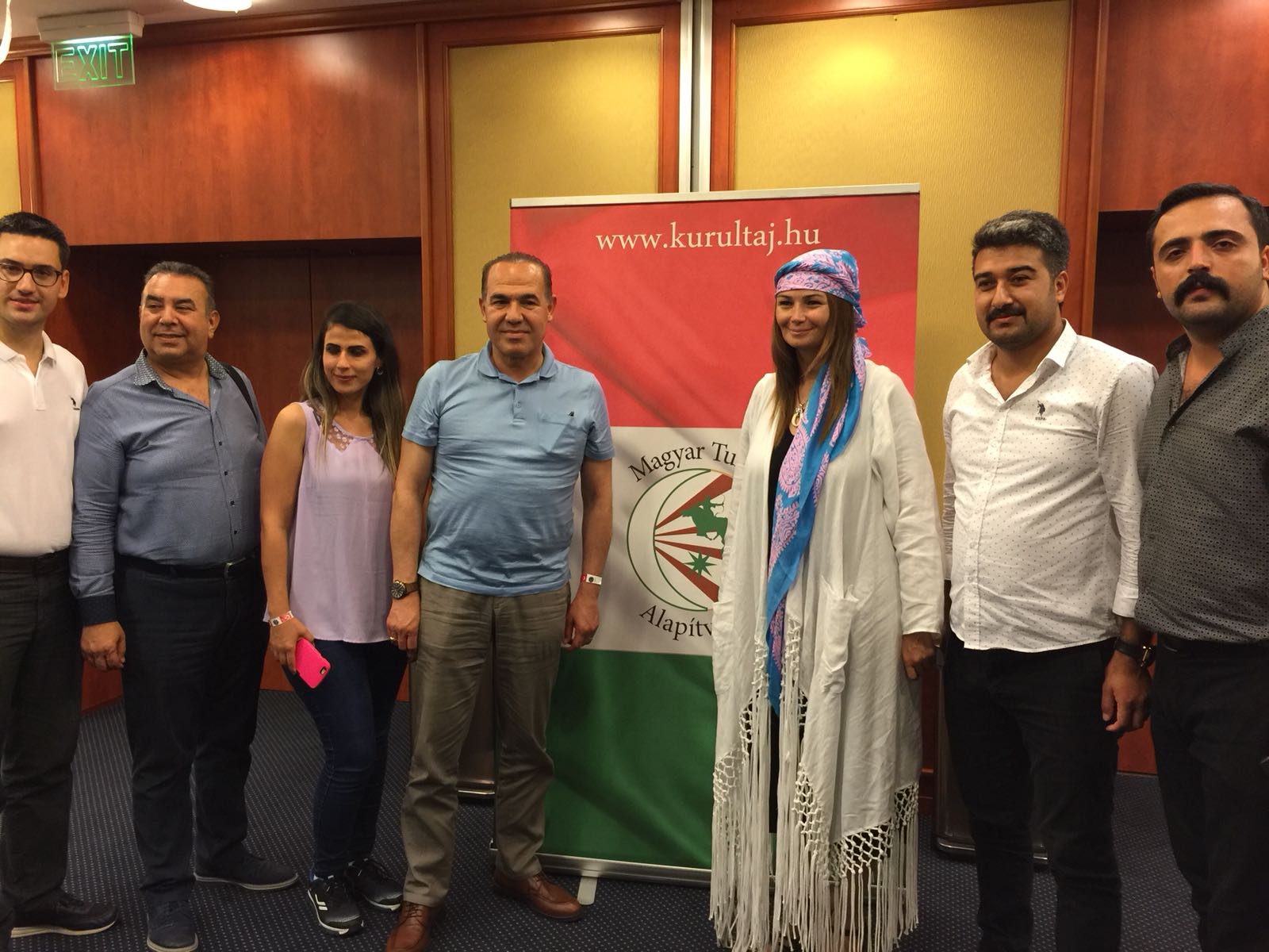 Sözlü Macaristan’da gönüldaşları ile buluştu