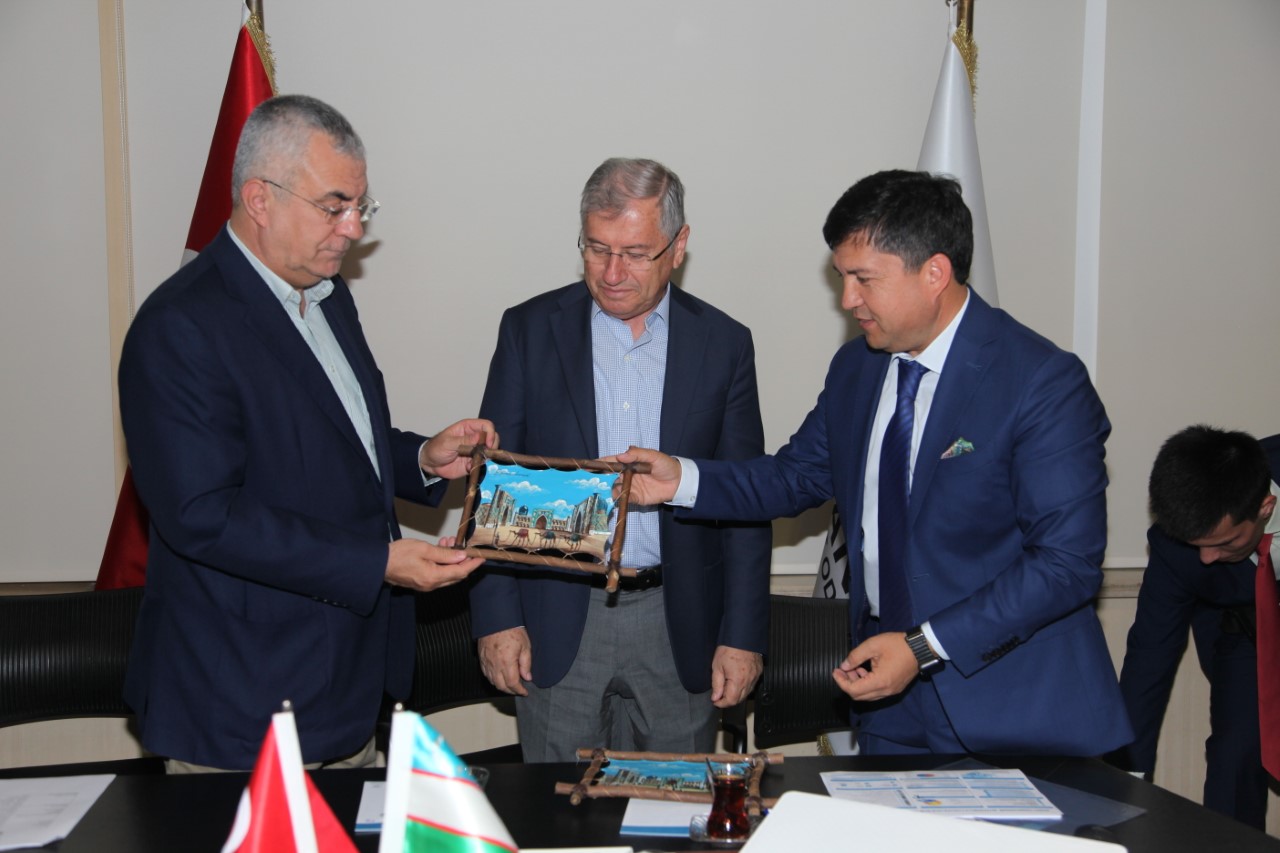 Menevşe: “Uluslararası Yatırım Yapacak Güçteyiz”