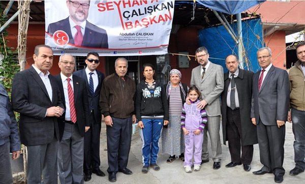 AKPden istifa edip MHPye katıldılar