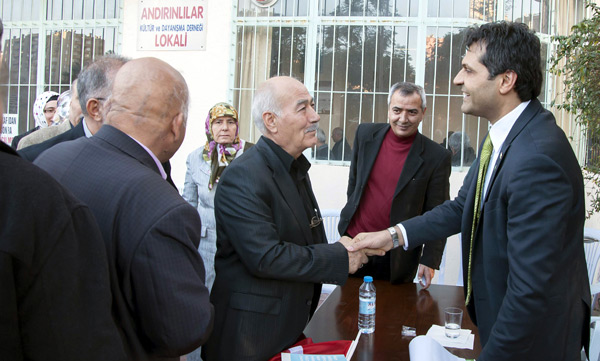 Dr. Cüneyt Karaarslan seçim çalışmalarını hızla sürdürüyor