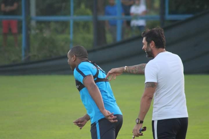 ANDERSON YENİ ORDU MAÇINDA SAHADA