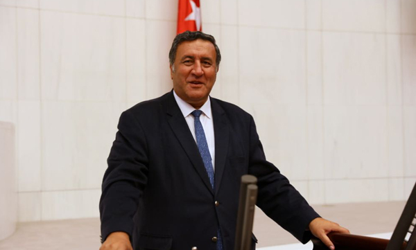 Gürer: “Çiftçilerin kamu borçlarına ait faizleri silinmeli”