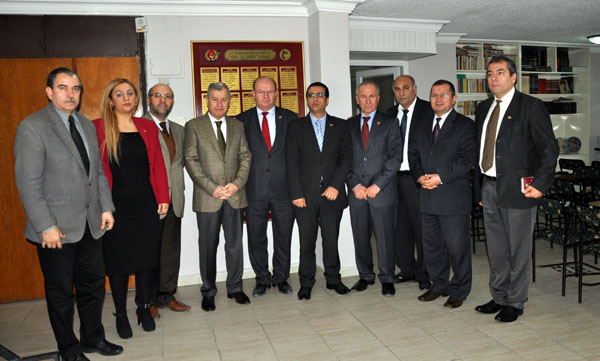 Menevşe: Adana eski canlılığına kavuşmalı 