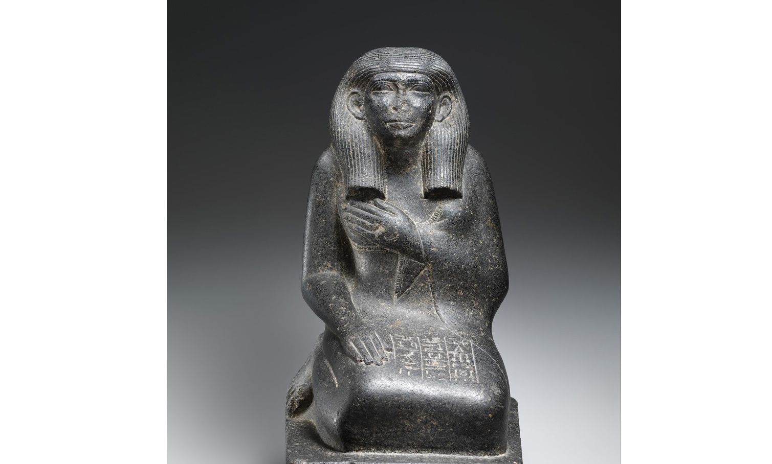 Sözlü, 4 bin yıllık Hemşire Sitsnefru heykelinin iadesini istedi