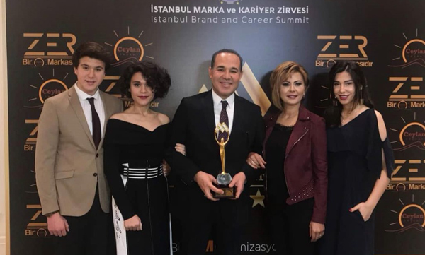 Sözlü’ye bir ödül daha