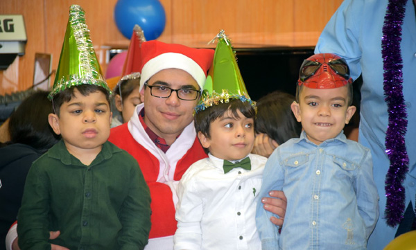 Balcalı'da hasta çocuklara yılbaşı kutlaması