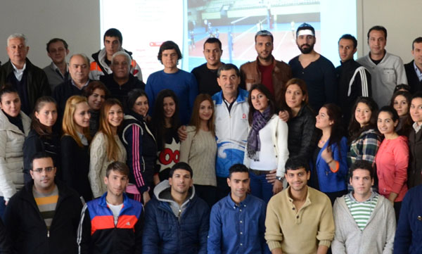Adana'da voleybol hakem kursuna 52 kişi katıldı 