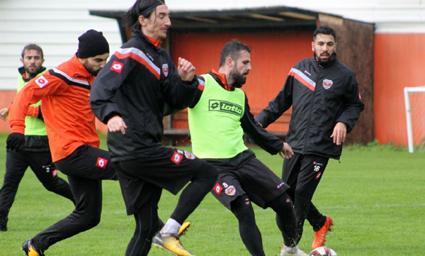 Adanaspor’da kamp hazırlıkları sürüyor