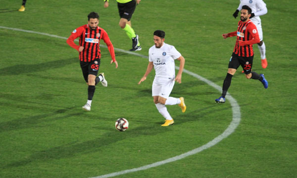 Şimşek hazırlık maçında berabere kaldı