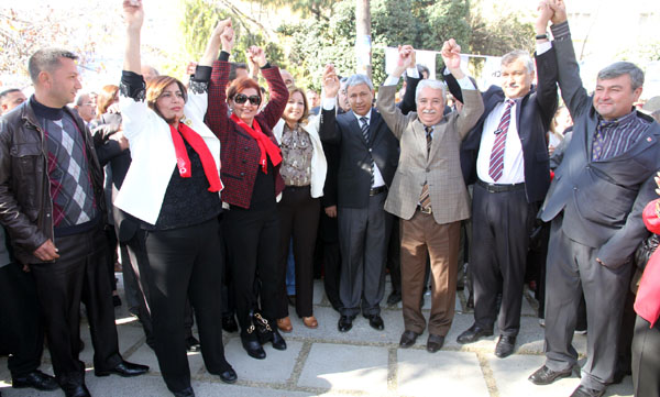 DSP ilçe yönetimi istifa ederek CHPye katıldı