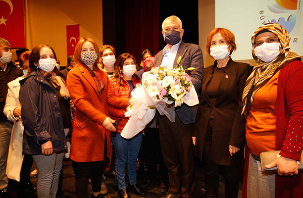 Apartman görevlilerine Kılıçdaroğlu ve Karalar desteği