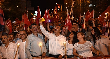 30 Ağustos coşkusu Çukurova'da yaşandı