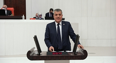 Sağlıkta randevu kısıtlamasına tepki