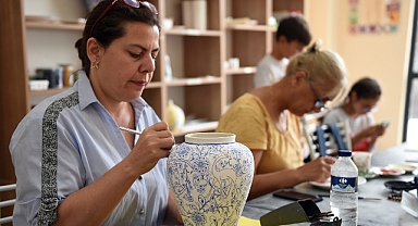 Seyhan'da kadın emeği sanata dönüşüyor 