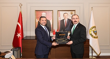 Bakan Muş’tan, Başkan Kocaispir’e ziyaret