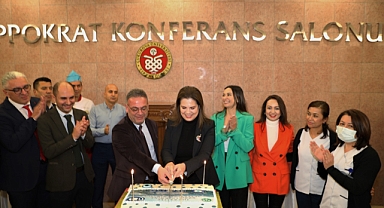 Başarıya pastalı kutlama