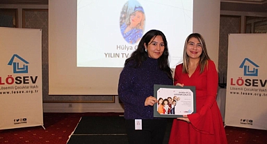 LÖSEV’den dünya gönüllüler günü kutlaması