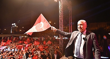 Atalarımızın adanmışlığını unutmamalı, unutturmamalıyız