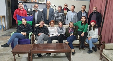 Demokrasi mücadelesini sahneleyecekler