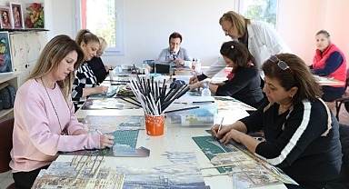 Kadınlar geleceğine Kültürevleri ile yön veriyor