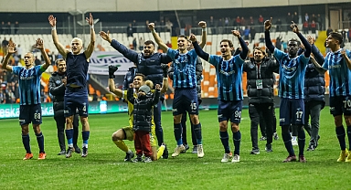 Şimşek evinde coşuyor