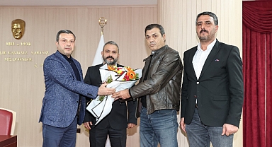 Yüreğir Belediyesi işçilerine yüzde 70 zam yapıldı